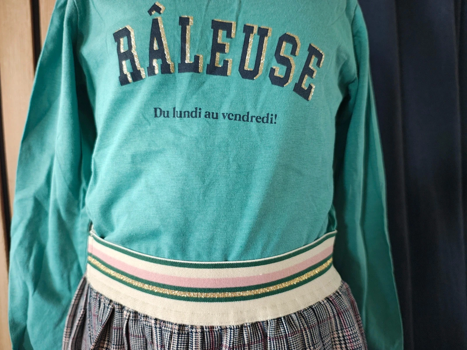 Conjunto de camiseta tape a l oeil de 8 años y falda palomino de 7 años – photo 2